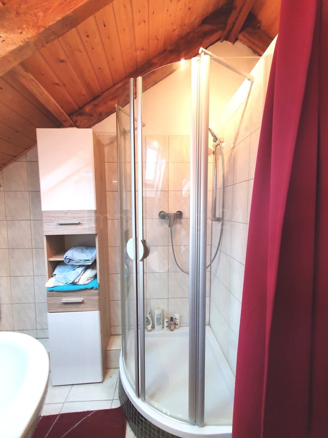 BADEZIMMER DACHGESCHOSS